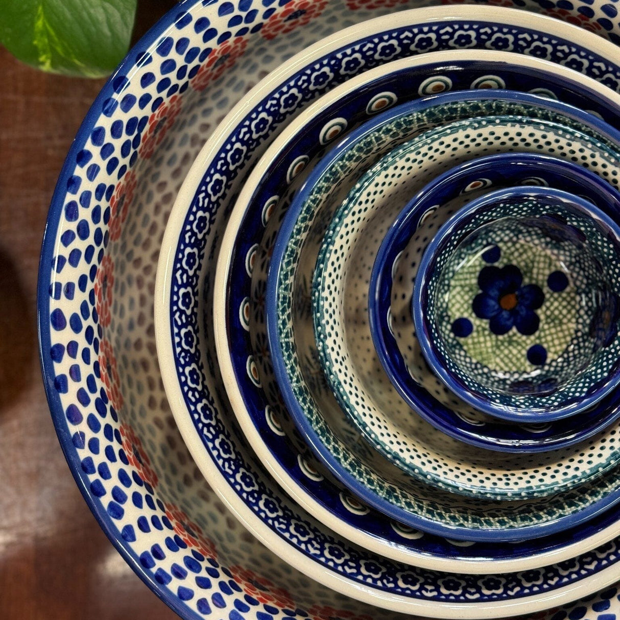 Bowl, Round, 3.5" in "Violet Storm" by Manufaktura | M081U-ASZ