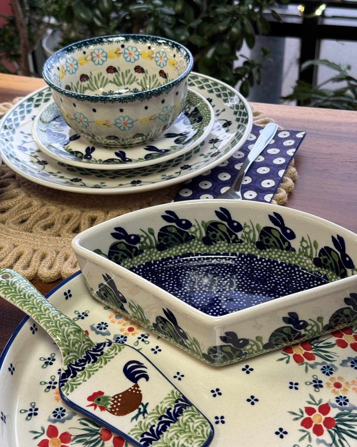 Bowl, Wedge-Shaped, 5" x 8.5" in "Bubble Machine" by Manufaktura | M048M-AS38