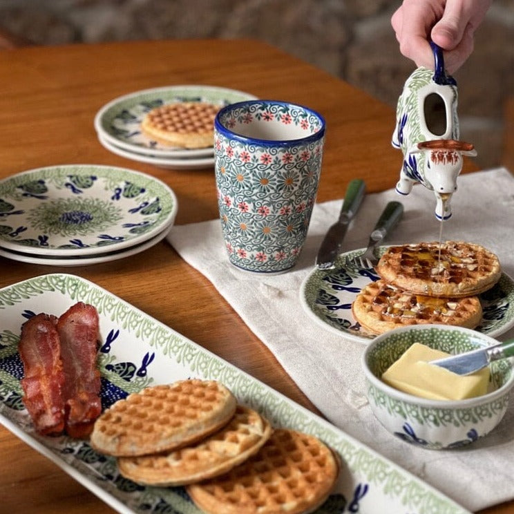 Creamer, Cow, 4 oz in "Bouncing Blue Blossoms" by Manufaktura | D081U-IM03