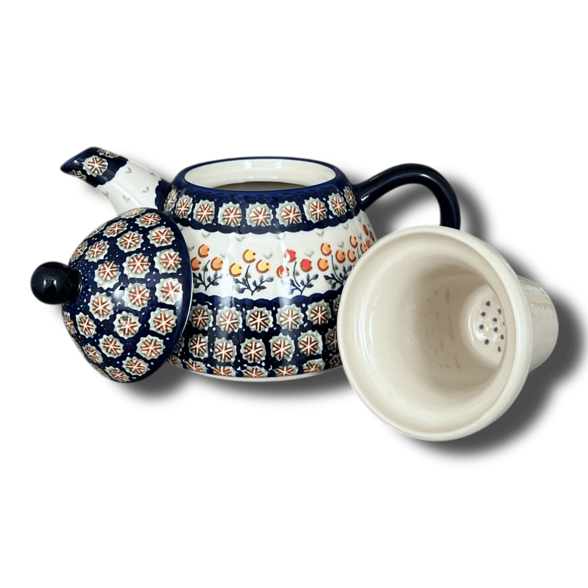 Tea Infuser Teapot, 38 oz in "Floral Spray" by Manufaktura | C028U-DSO