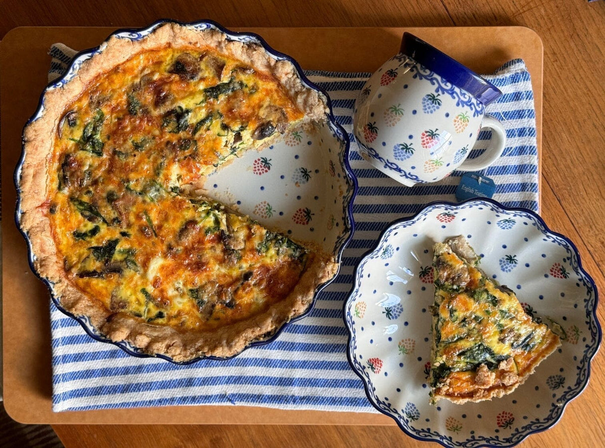 Quiche/Pie Dish, 10" in "Strawberry Patch" by Ceramika Artystyczna | A636-721X