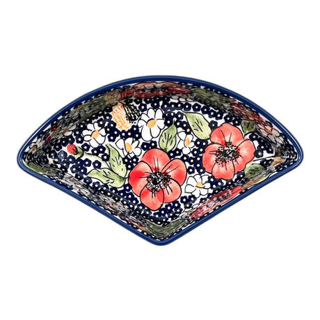 Bowl, Wedge-Shaped, 5" x 8.5" in "Poppies & Posies" by Manufaktura | M048S-IM02