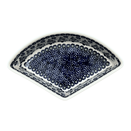 Bowl, Wedge-Shaped, 5" x 8.5" in "Snowy Pines" by Manufaktura | M048T-U22