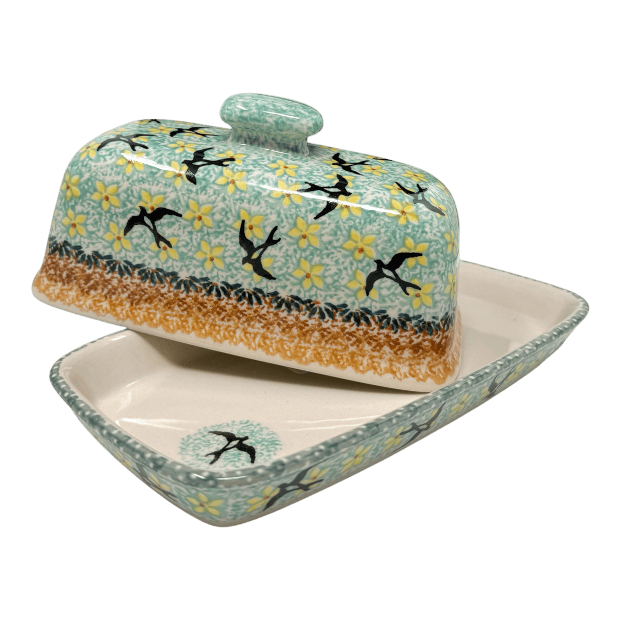 Butter Dish, American, 4" x 7.5" in "Capistrano" by Manufaktura | M074S-WK59