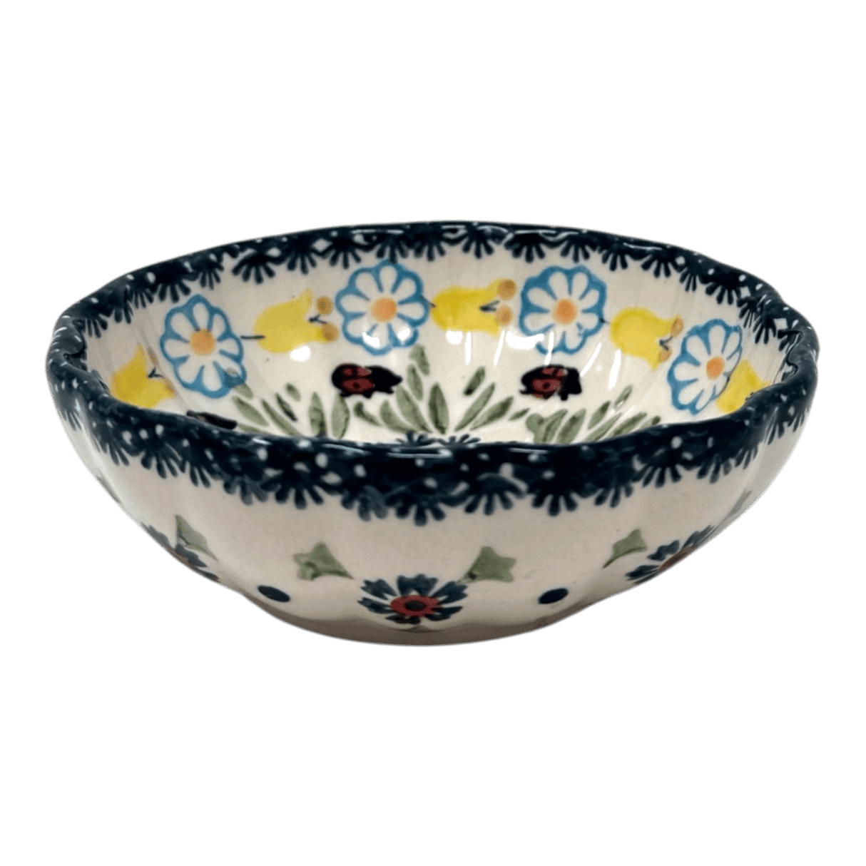 Bowl, Round, Blossom, 4.75" in "Lady Bugs" by Manufaktura | M094T-IF45