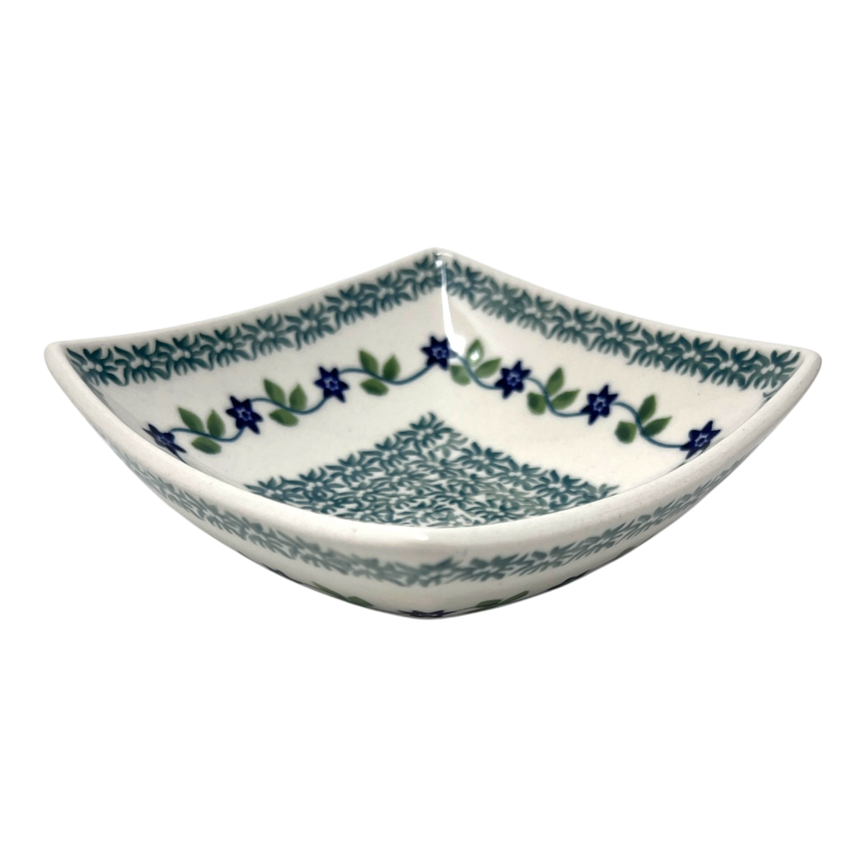 Bowl, Square, Nut, Small, 5.25" in "Woven Starflowers" by Manufaktura | M105T-RV01
