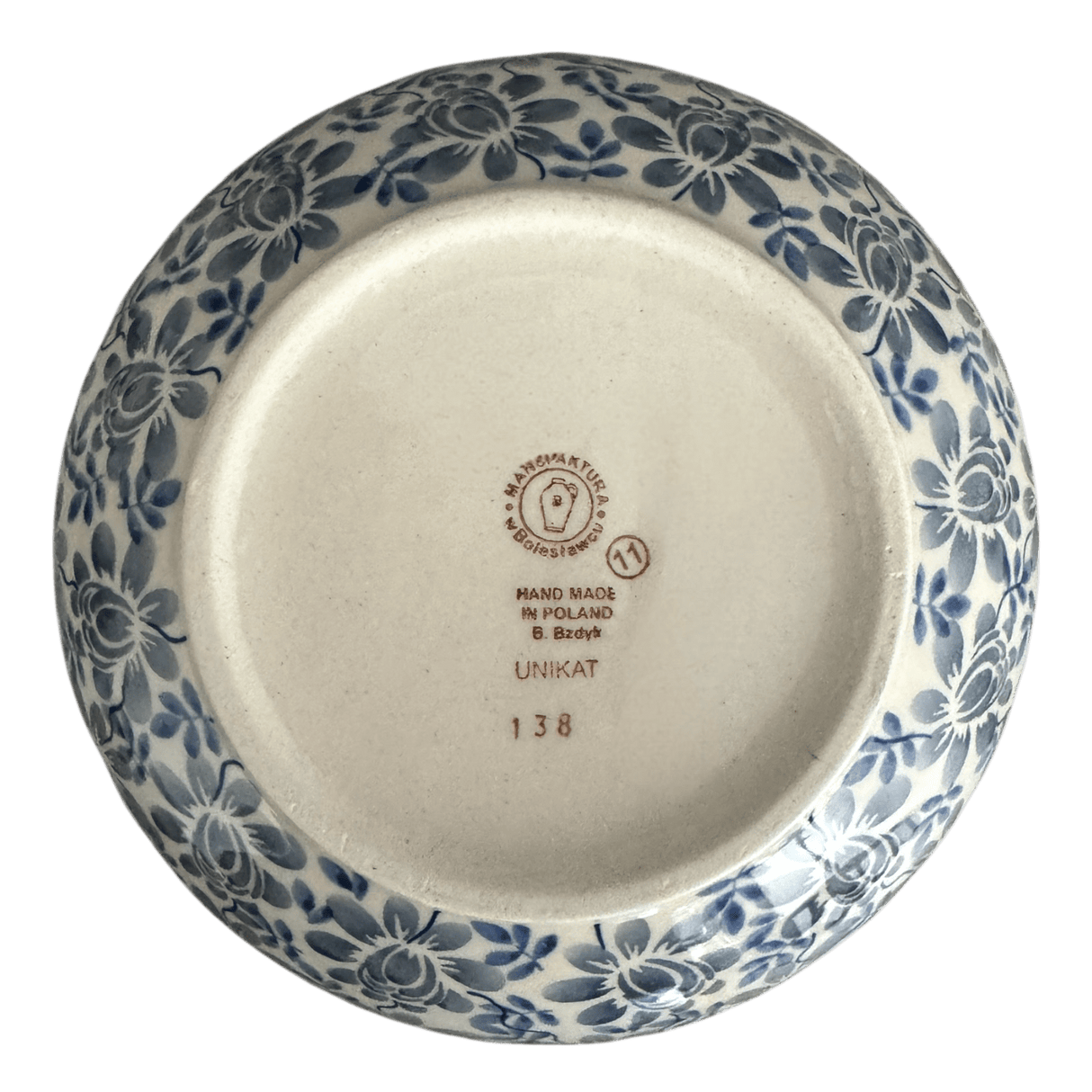 Bowl, Round, 8.5" in "English Blue" by Manufaktura | M135U-AS53