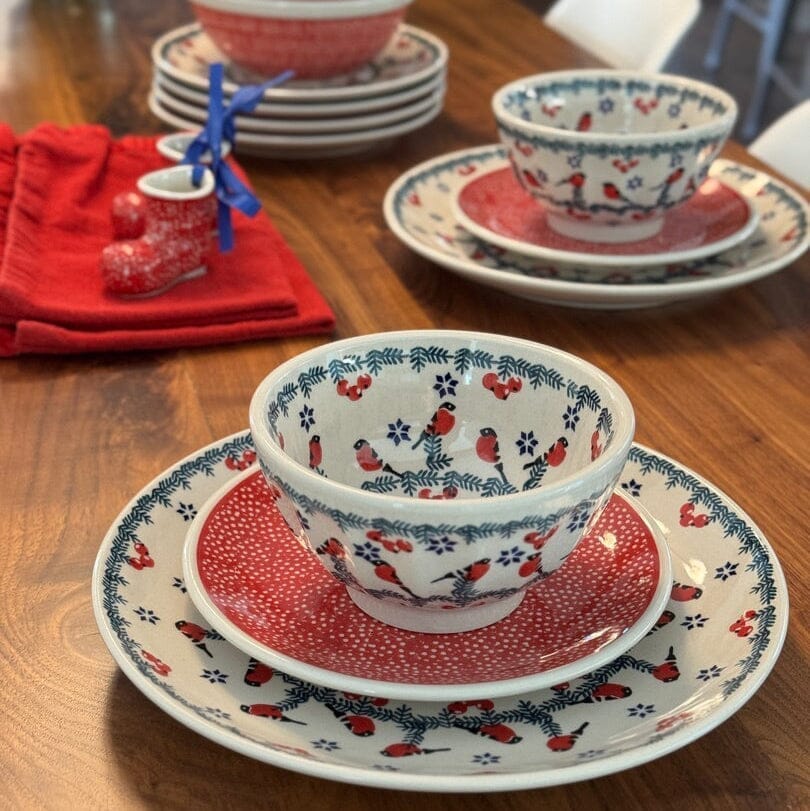 Bowl, Round, Fancy, 5.5" in "Red Bird" by Manufaktura | C018T-GILE