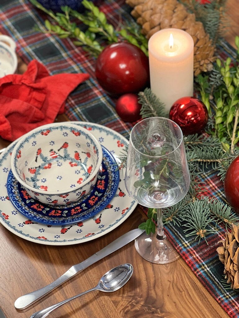 Plate, Round, Dinner, 10" in "Red Bird" by Manufaktura | T132T-GILE