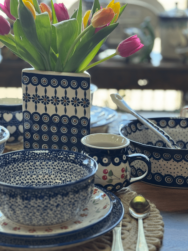 Vase, Triangular, 8" x 4.75" in "Floral Peacock" by Manufaktura | W027T-54KK