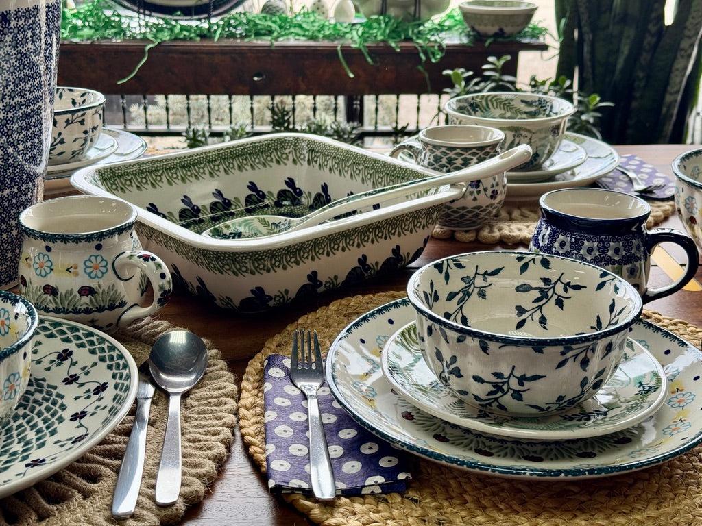 Baker, Square, 11.5" Deep in "Baby Blue Eyes" by Manufaktura | Z149T-MC19