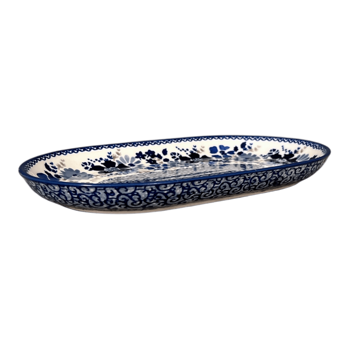 Plate, Oval, 6" x 9" in "Blue Life" by Manufaktura | P097S-EO39
