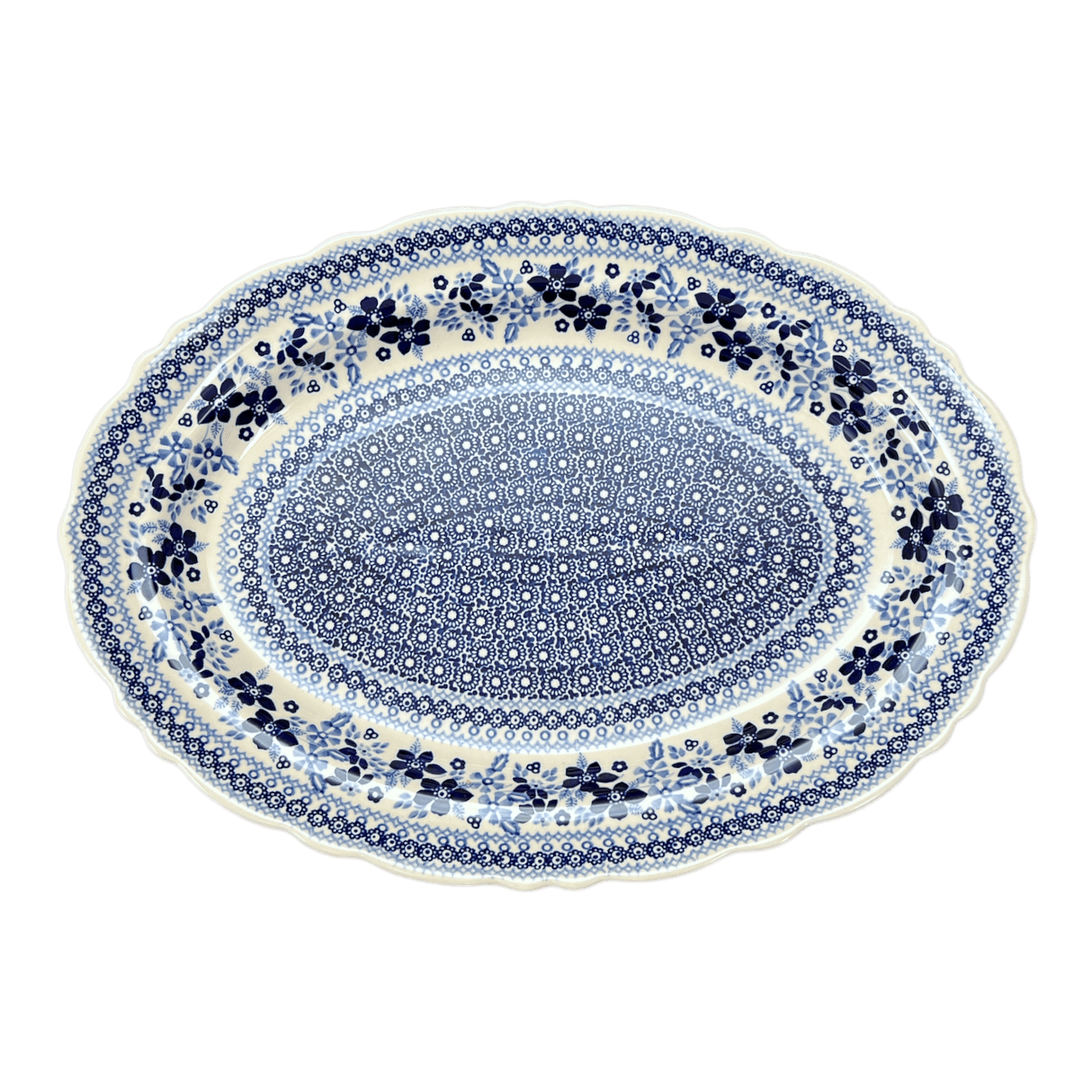 Platter, Oval, Scalloped, 16.75" x 12.25" Large in "Duet in Blue" by Manufaktura | P165S-SB01