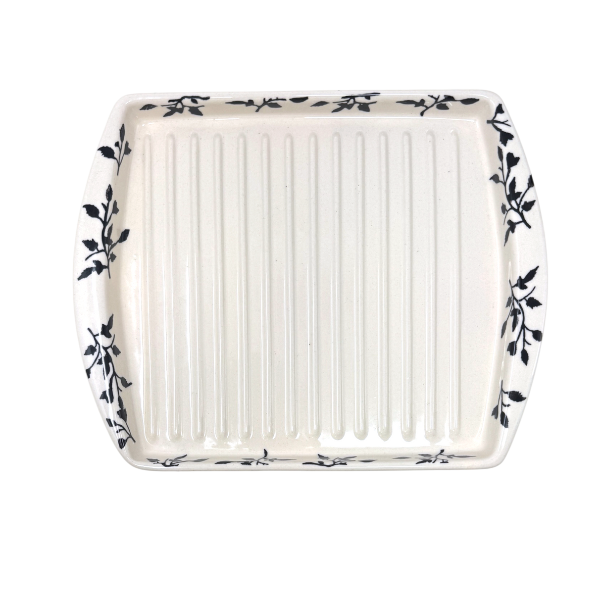 Tray, Bacon, 8.25" x 10.5" in "Black Spray" by Manufaktura | P191T-LISC