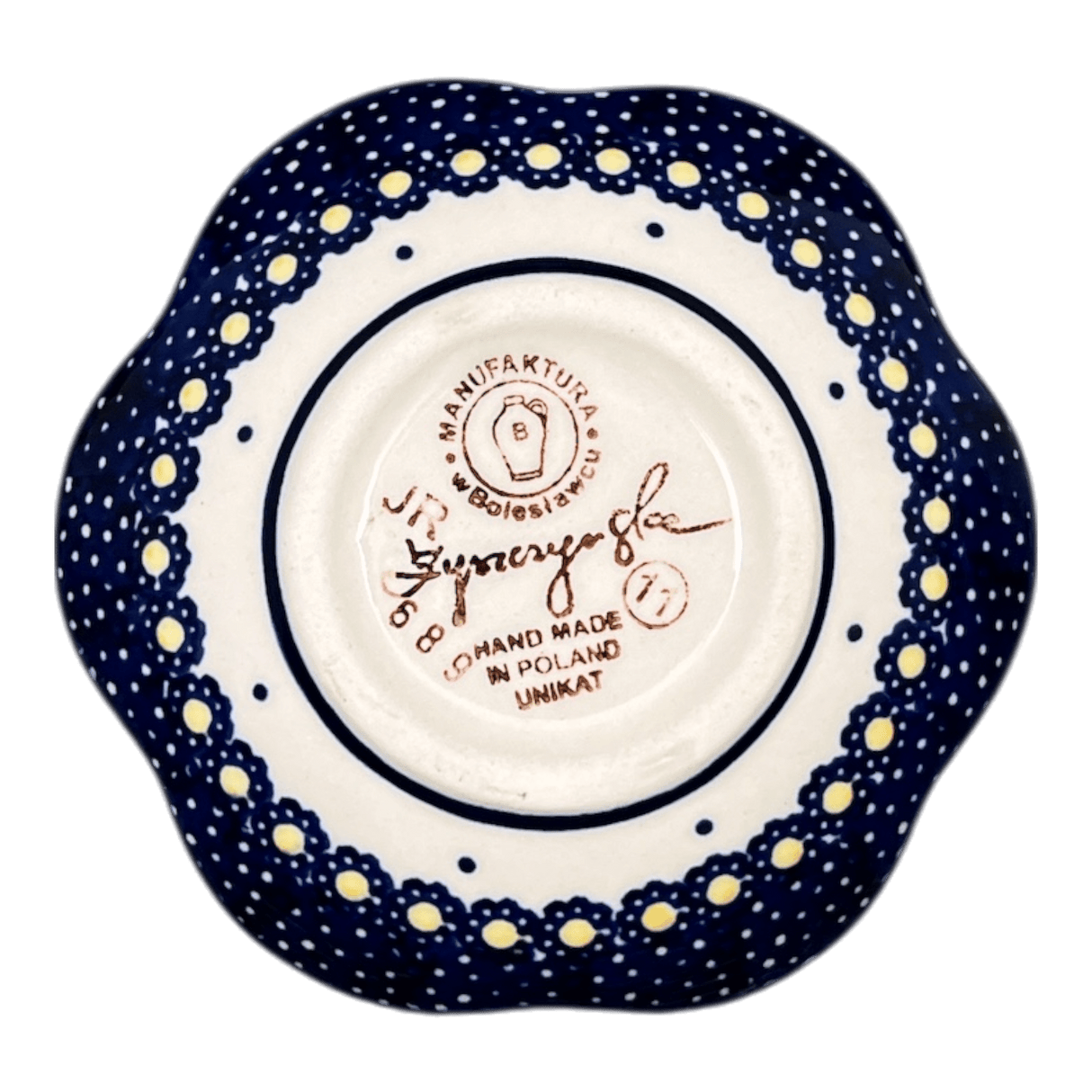 Bowl, Scalloped, Shallow, 4.25", (P205) in "Pansies" by Manufaktura | P205S-JZB