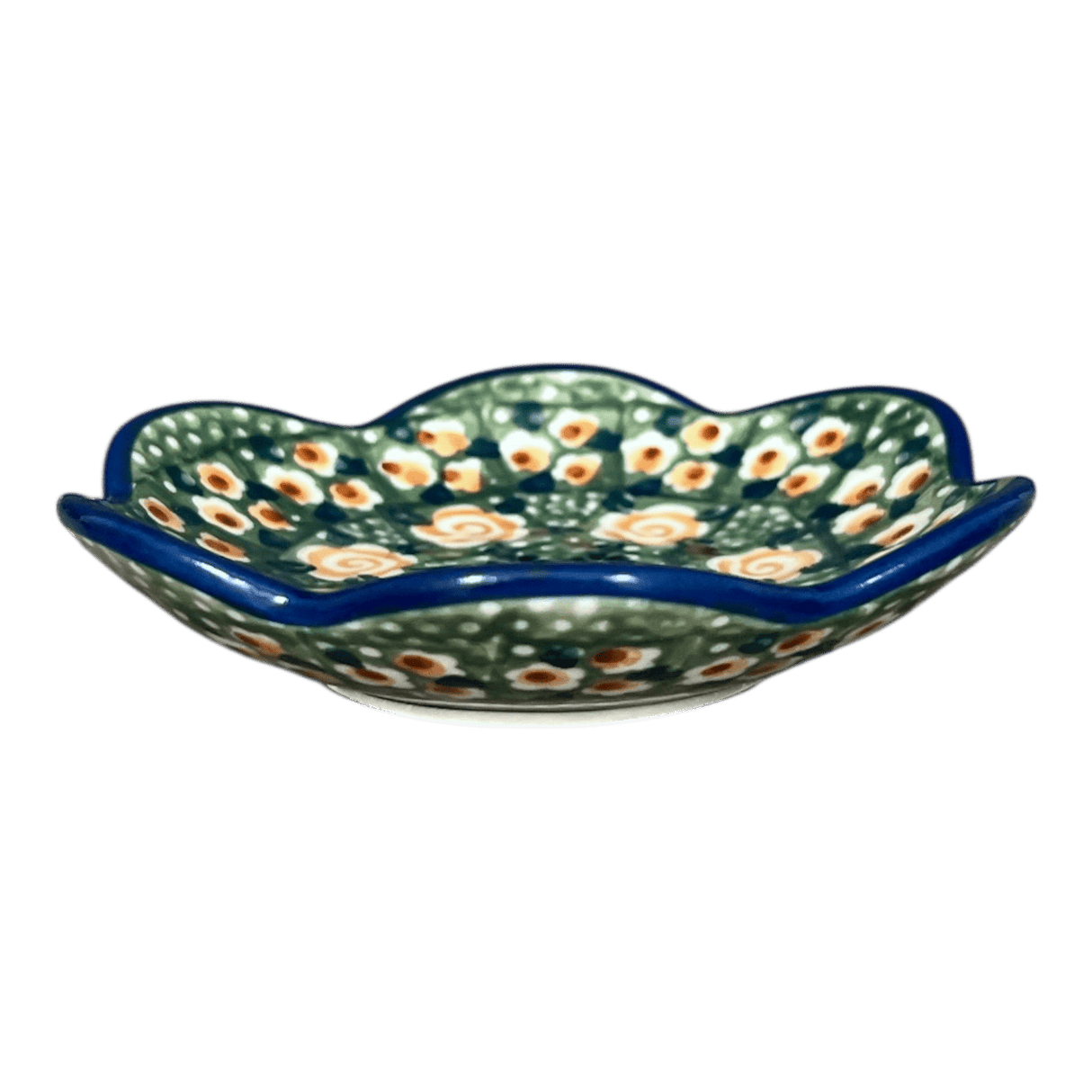 Bowl, Scalloped, Shallow, 4.25", (P205) in "Perennial Garden" by Manufaktura | P205S-LM