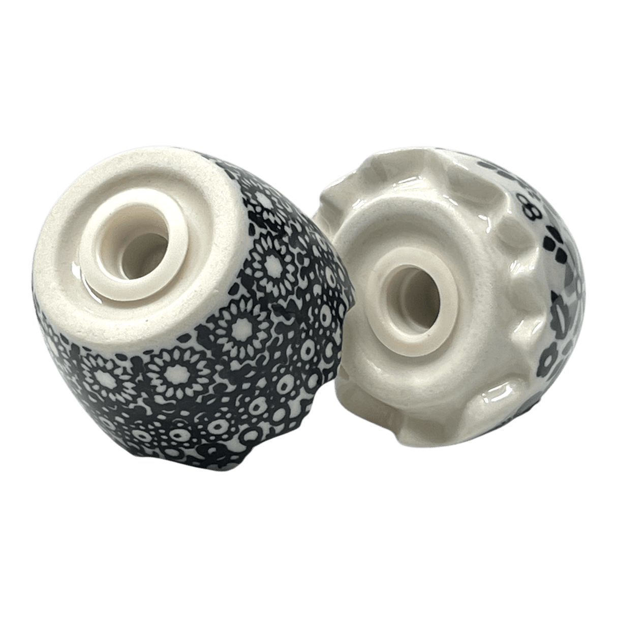 Salt & Pepper, Egg, 3" in "Duet in Black & Grey" by Manufaktura | S115S-DPSC