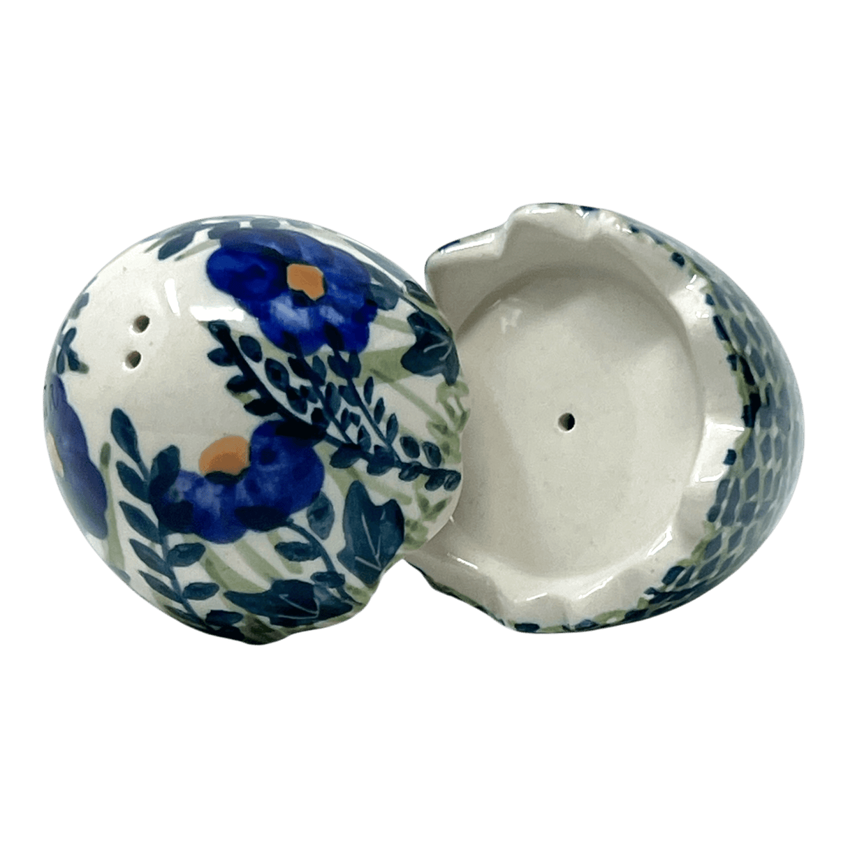 Salt & Pepper, Egg, 3" in "Bouncing Blue Blossoms" by Manufaktura | S115U-IM03
