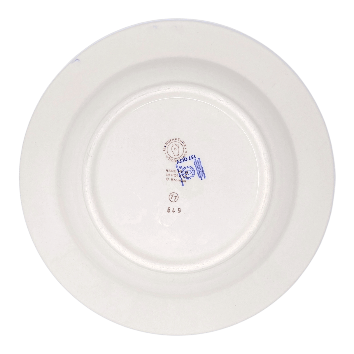 Plate, Round, Soup Plate, 9.25" in "Woven Pansies" by Manufaktura | T133T-RV