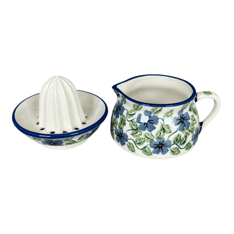 Juicer, Juicer w/ Jug, 4.5" in "Periwinkle Vine" by Manufaktura | W017U-TAB1