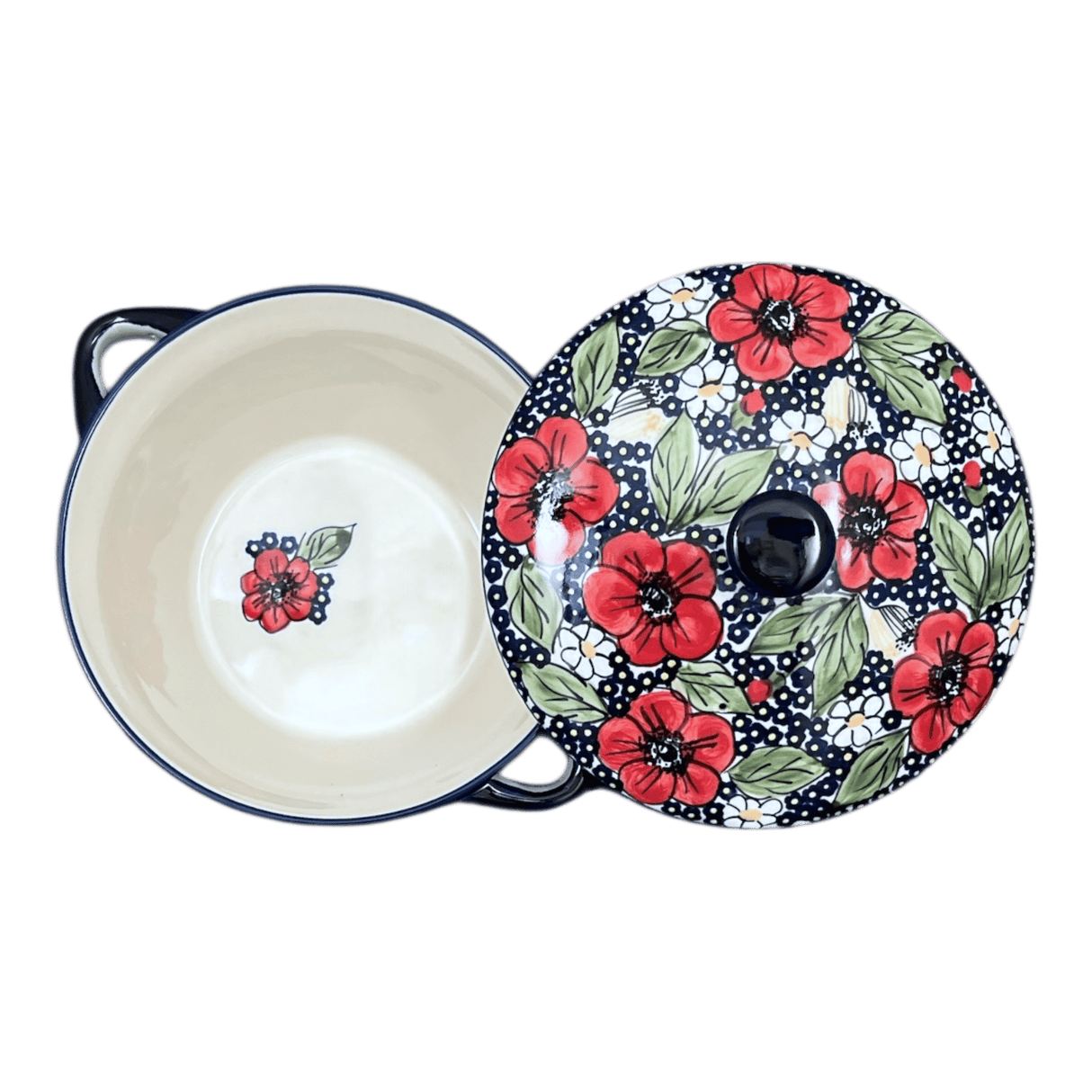 Soup Tureen, 1.25 Quart in "Poppies & Posies" by Manufaktura | W052S-IM02