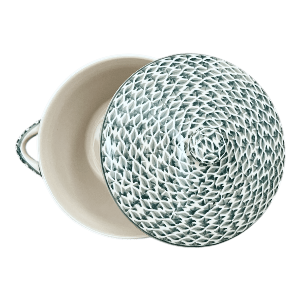 Soup Tureen, 1.25 Quart in "Woven Pansies" by Manufaktura | W052T-RV