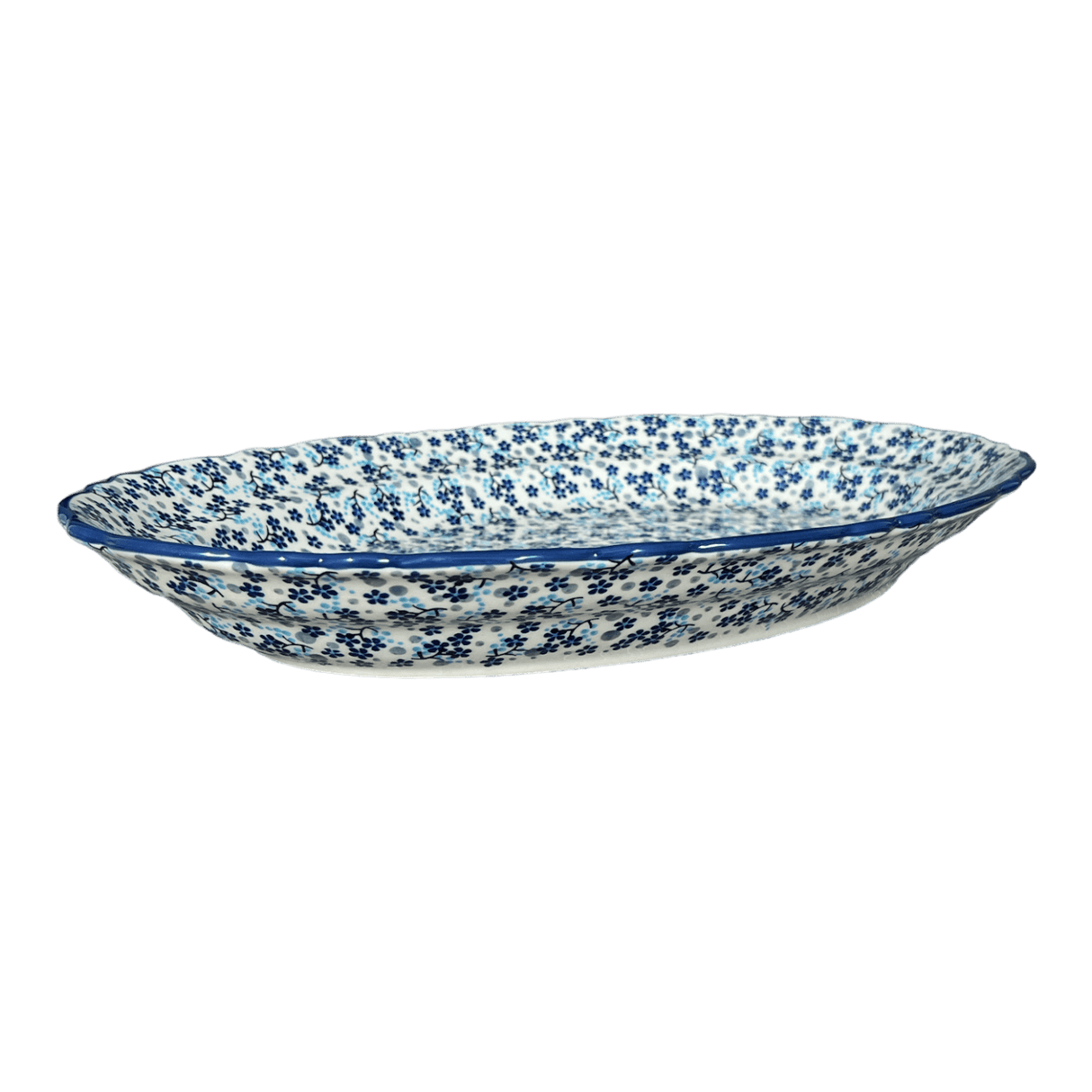 Platter, Oval, Scalloped, 16.75" x 12.25" Large in "Scattered Blues" by Manufaktura | P165S-AS45