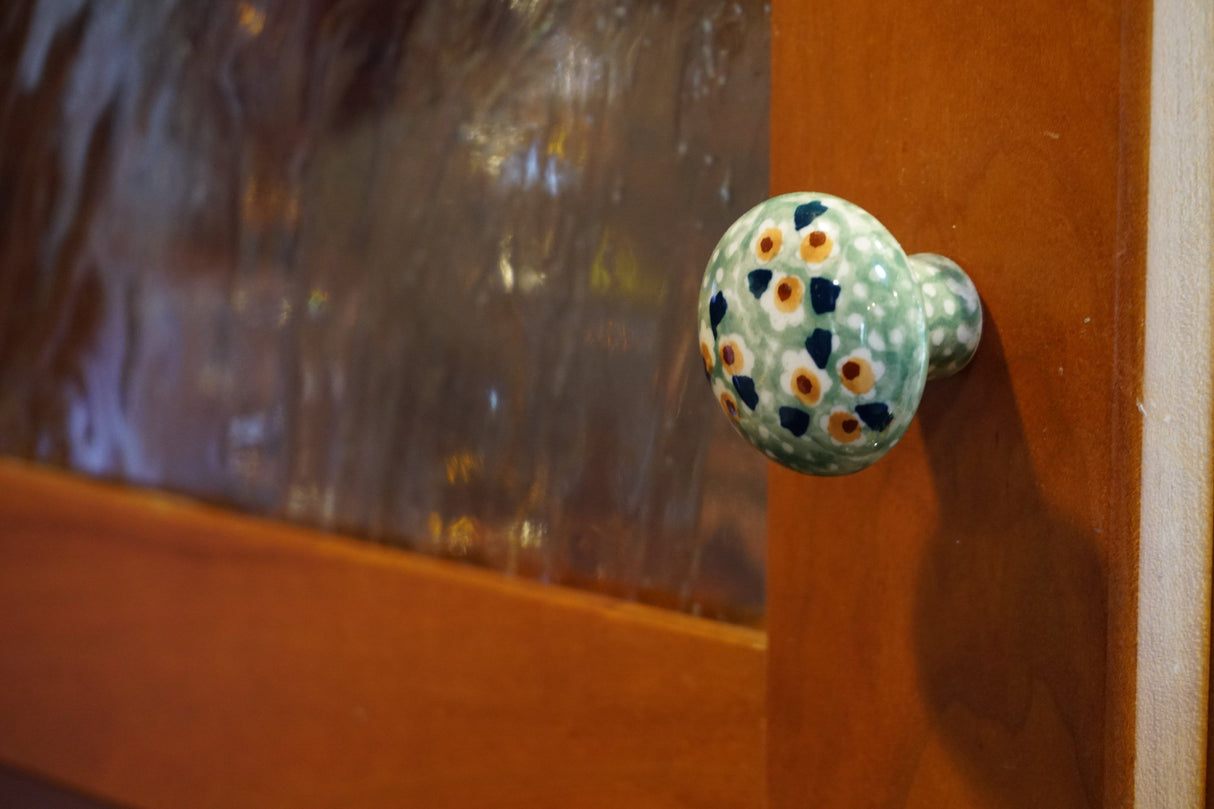 Drawer Pull, 1.5" in "Night Garden" by Manufaktura | U001U-BL02