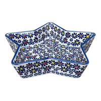 A picture of a Polish Pottery Star-Shaped Baker (Field of Daisies) | M045S-S001 as shown at PolishPotteryOutlet.com/products/star-shaped-bowl-field-of-daisies-m045s-s001