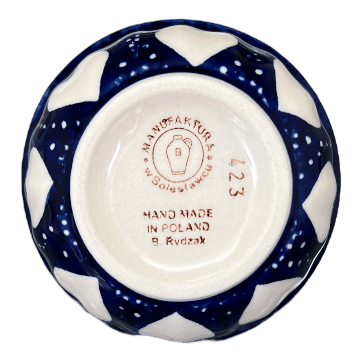 Bowl, Round, 3.5" in "Sea of Hearts" by Manufaktura | M081T-SEA