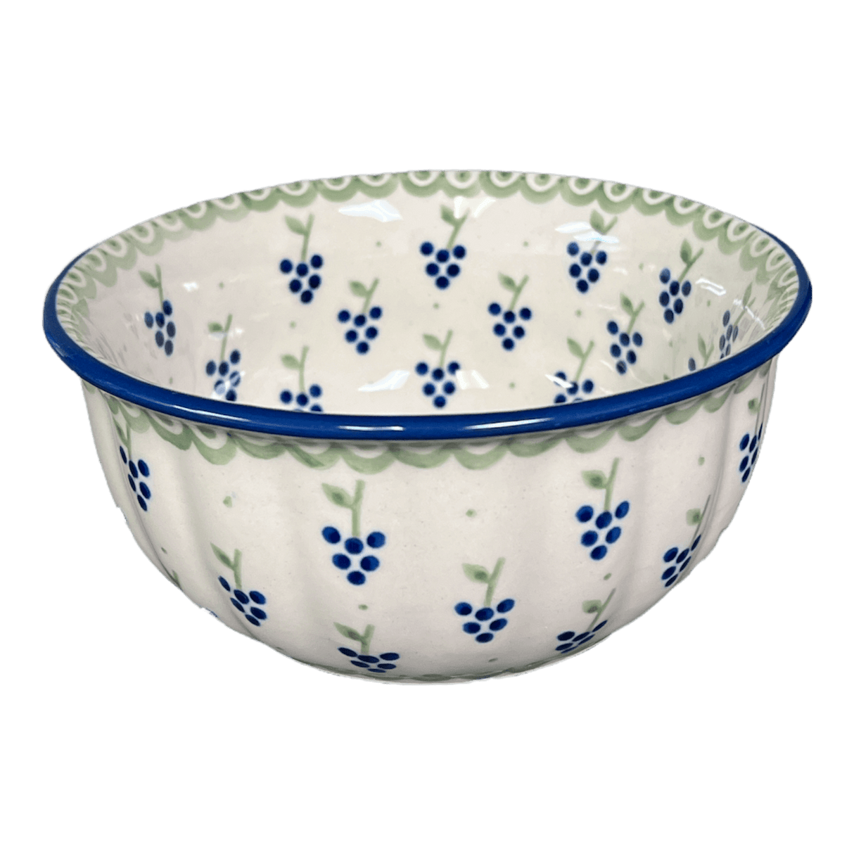 Bowl, Round, 5.5" in "Berry Cluster" by Manufaktura | M083T-AW