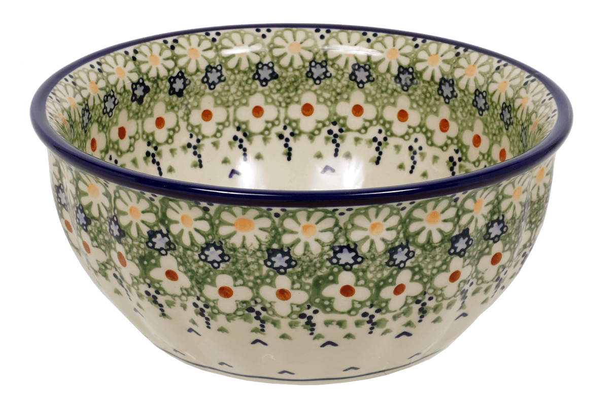 Bowl, Round, 7.75" in "Spring Morning" by Manufaktura | M085S-LZ