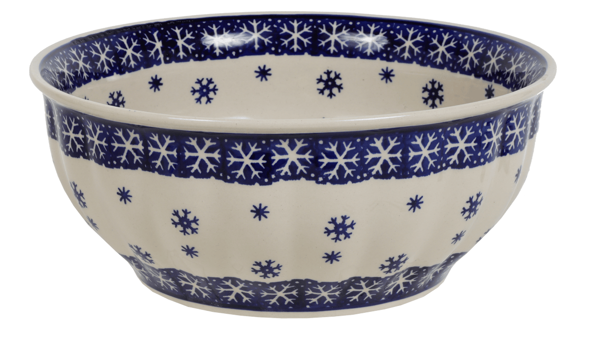 Bowl, Round, 9" Bowl in "Snow Drift" by Manufaktura | M086T-PZ