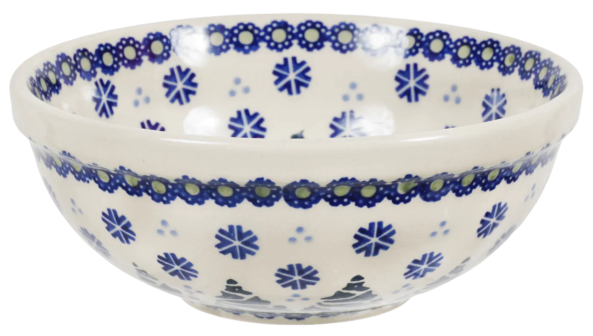 Bowl, Round, 6" in "Snowy Pines" by Manufaktura | M089T-U22