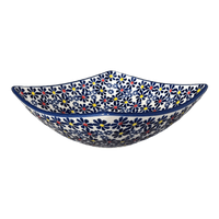 A picture of a Polish Pottery Medium Nut Dish (Field of Daisies) | M113S-S001 as shown at PolishPotteryOutlet.com/products/medium-nut-dish-field-of-daisies-m113s-s001