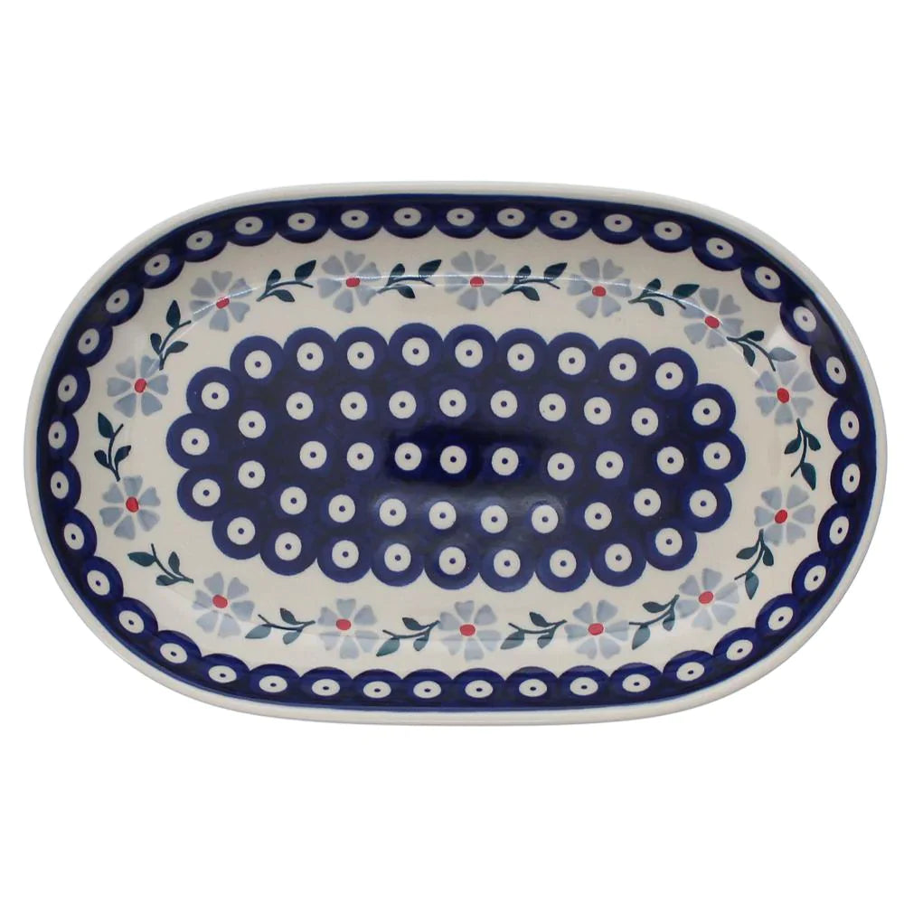 Plate, Roaster, Oval, 7"x11" in "Periwinkle Chain" by Manufaktura | P099T-P213