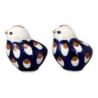 A picture of a Polish Pottery Salt and Pepper Birds (Pheasant Feathers) | S087T-52 as shown at PolishPotteryOutlet.com/products/salt-pepper-birds-pheasant-feathers-s087t-52