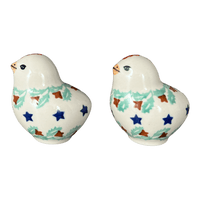 A picture of a Polish Pottery Salt and Pepper Birds (Starry Wreath) | S087T-PZG as shown at PolishPotteryOutlet.com/products/salt-pepper-birds-starry-wreath-s087t-pzg