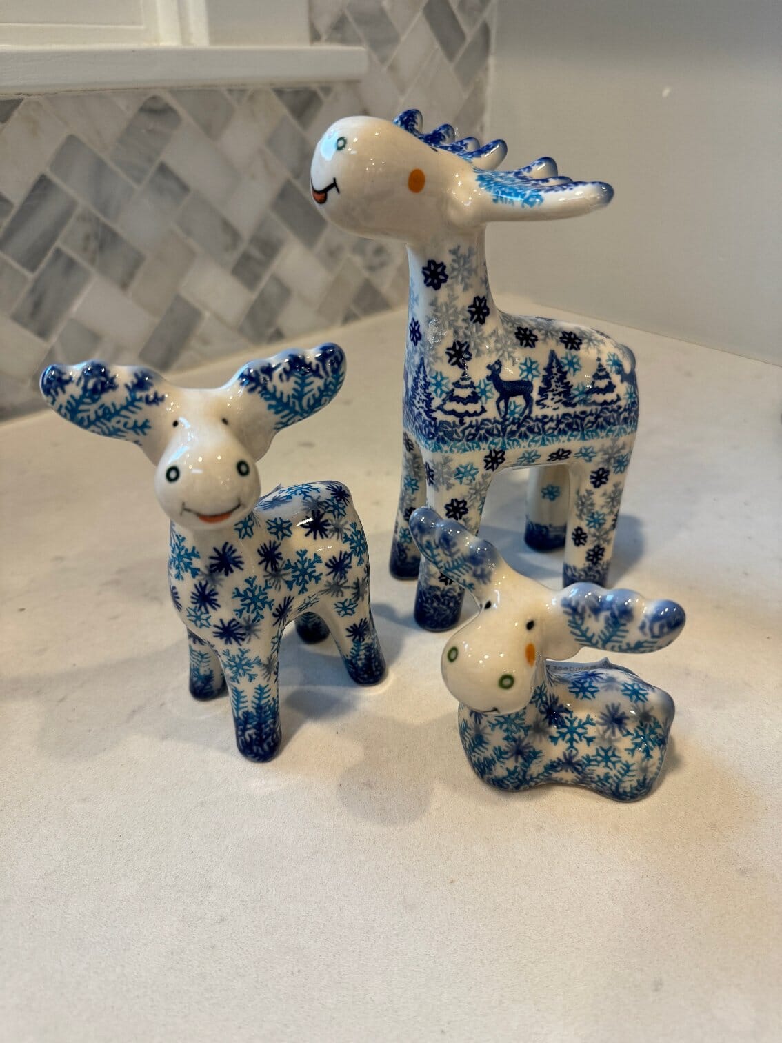 Figurine, Reindeer, 3.25" in "Dotted Reds" by Galia | GZW32-PG3