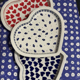 Plate, Heart-Shaped, 10.25" in "Scarlet Daisy" by Manufaktura | T118U-AS73