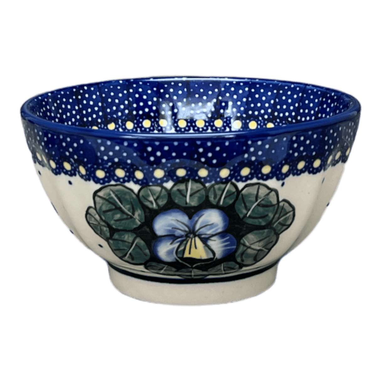 Bowl, Round, Fancy, 5.5" in "Pansies" by Manufaktura | C018S-JZB