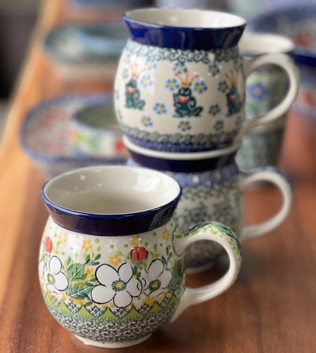 Mug, Belly Mug, 16 oz Large in "Sunflower Field" by Ceramika Artystyczna | A073-U4737