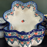 Baker, Flower-Shaped, 9.25" in "Bullfinch on Blue" by Ceramika Artystyczna | AD20-U4830