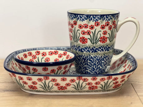 Mug, 22 oz in "Red Aster" by Ceramika Artystyczna | AD60-1435X