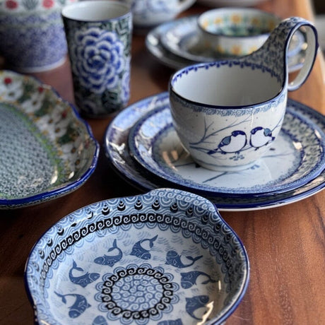 Baker, Round Handles, 10.25" in "Riot Daffodils" by Ceramika Artystyczna | A417-1174Q