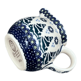 Creamer, The Cream of Creamers-"Basia", 6.5 oz in "Snowy Pines" by Manufaktura | D019T-U22
