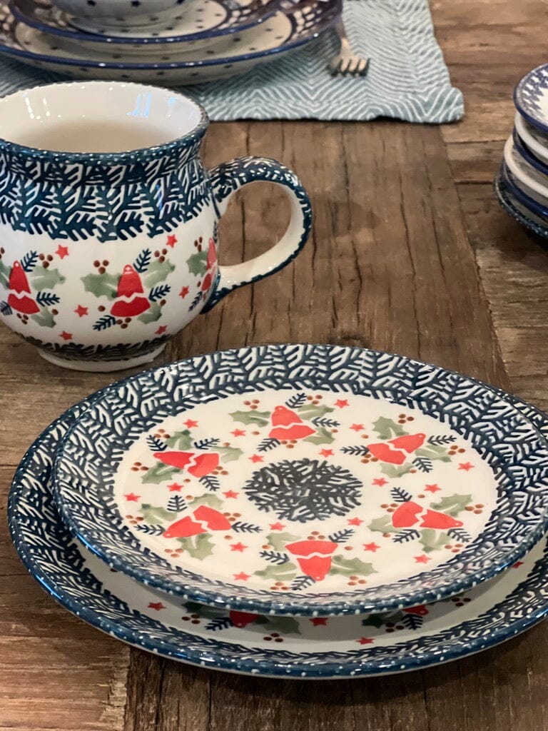 Mug, Belly Mug, 16 oz Large in "Evergreen Bells" by Manufaktura | K068U-PZDG