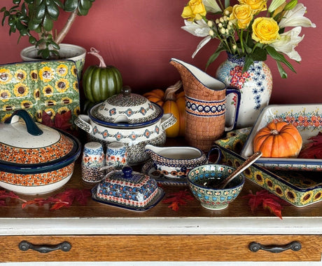 Bowl, Round, Fancy, 5.5" in "Amsterdam" by Manufaktura | C018S-LK