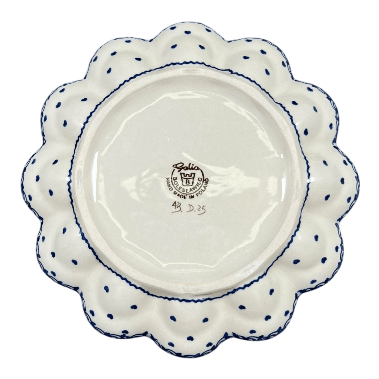 Plate, Round, Egg Plate, With Handle, 8.5" in "Blooming Hearts" by Galia | GT13-PS