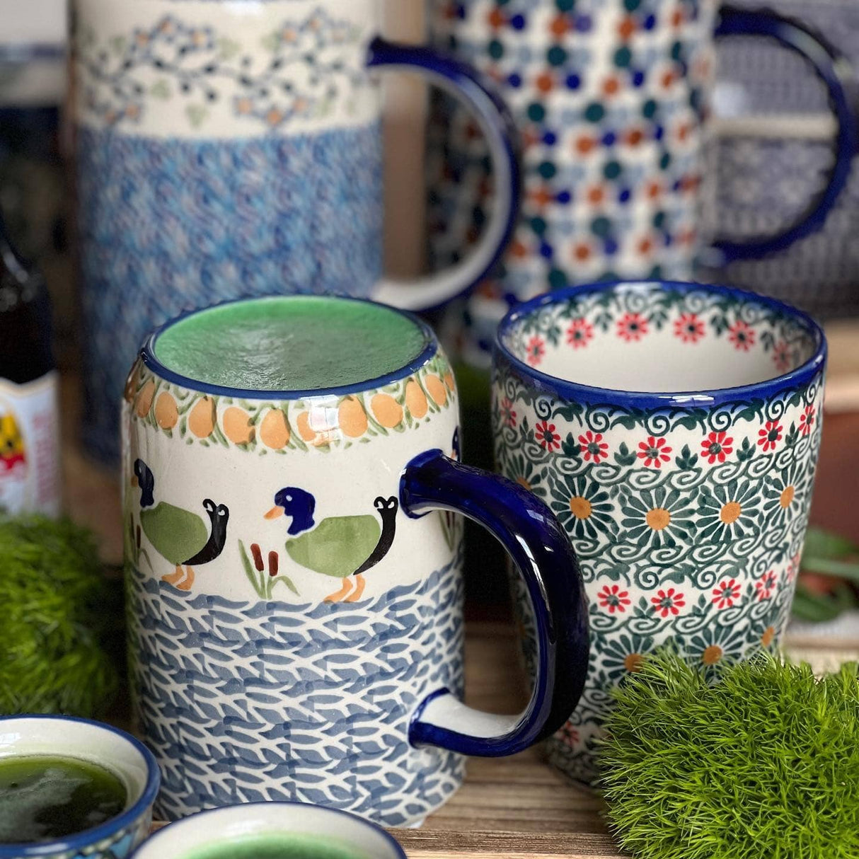 Drinking Glass, Tankard, 22 oz Small in "Dot to Dot" by Manufaktura | K054T-70A